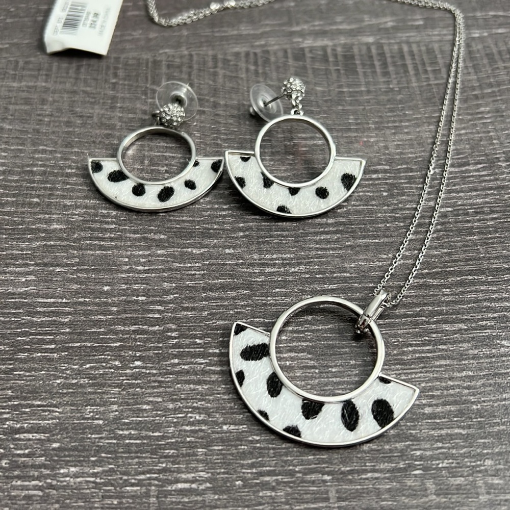WHBM Black White Calf Hair Jewelry Set